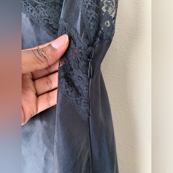 ❌SOLD❌Nasty Gal Black Satin Trim Lace Slip Dress Size Small - Picture 10 of 13